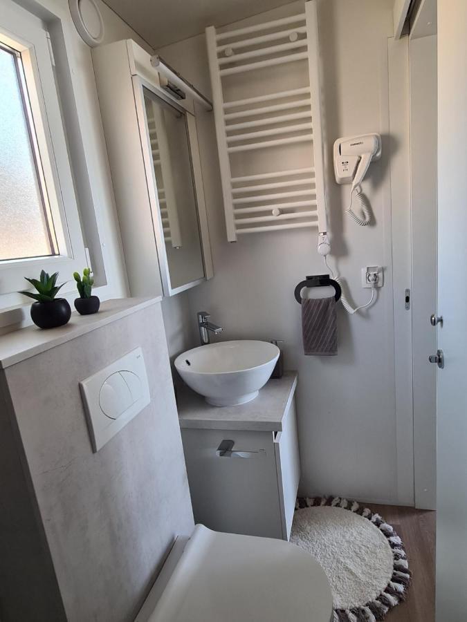 Mobile Home Sunflower - Selce Eksteriør billede